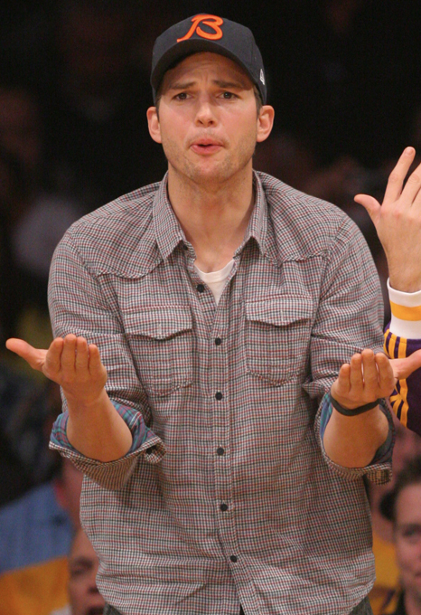 О чем мечтают женщины Мужчины также хотят щеки как у Эштона Катчера, Газета The Sun, рейтинг, звезды