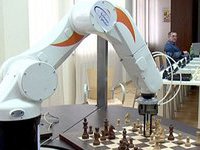 Помощник Медведева выиграл в шахматы у робота