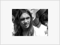 Умер рок-музыкант Александр Непомнящий