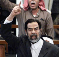 Заседание суда над Саддамом Хусейном закончилось скандалом