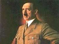 Гитлер приветствует «большую восьмерку»