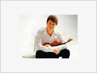 Знаменитый музыкант не смог подработать в метро