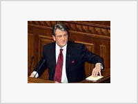 Ющенко надеется на скорейшее рассмотрение своего иска против КС