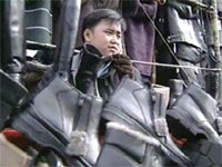 Дешевый привозной ширпотреб в одночасье подорожает на 30%