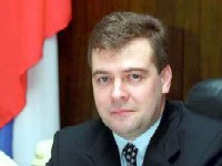 Медведев призвал закончить реформы Столыпина