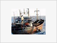 В Беринговом море дрейфует аварийное рыболовецкое судно
