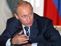 Путин требует от ФСБ положить экстремизм на обе лопатки