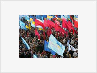 Киевский Майдан собрал 60 тысяч митингующих