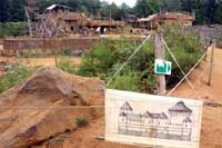 Строительство замка началось еще в 1997 г. и должно закончиться