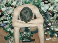 Алкогольная зависимость маскируется под стресс