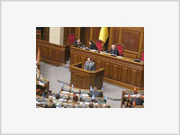 Депутатов украинской оппозиции предлагают лишить зарплаты и льгот