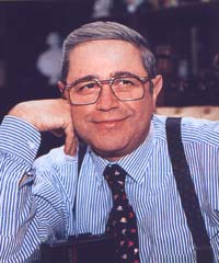 Евгения Петросяна подставляют Первый канал и КВНщики