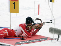 Биатлонист утёр нос профессиональным лыжникам