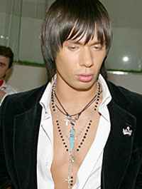 Стас Пьеха не может жениться из-за бабушки?