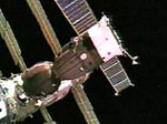 Ошибка космонавта задержала выход экипажа МКС в открытый космос