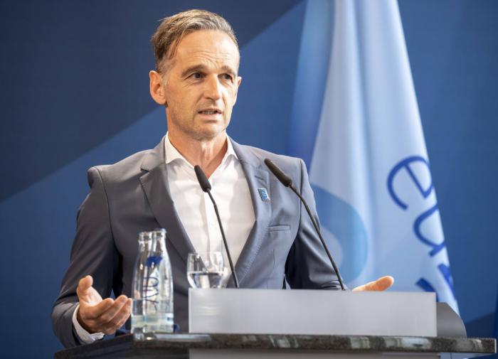 Как защитить себя от судорог в воде