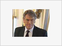Ющенко перенес парламентские выборы на 24 июня