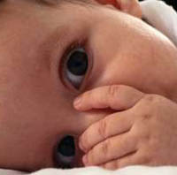 Приемный ребенок принес в семью родного малыша