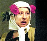 Лия Ахеджакова