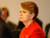 Президент Латвии достигла определенных успехов в изучении