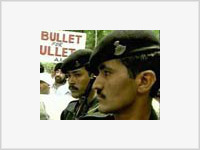 В Индии повстанцы убили 14 полицейских