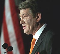 Ющенко требует уголовного преследования для отрицающих Голодомор