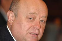Фрадков распределил вице-премьеров 
