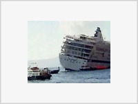 В Эгейском море спасли всех пассажиров тонущего лайнера
