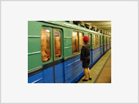 На  зеленой  ветке московского метро заклинило светофор