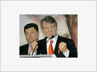 Ющенко вступился за Порошенко перед Россией