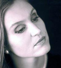 «Романс – это маленький спектакль»