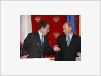 Путин и Проди продолжили беседу в Бари