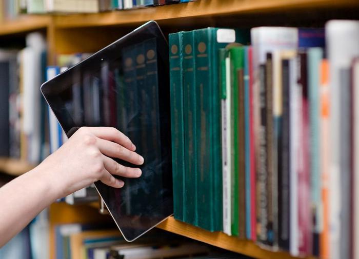 Анни Жирардо блеснет в саге о российских олигархах