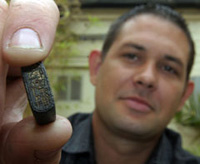 Британец горько пожалел, что нашел кольцо фараона