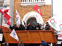 Разговоры о фашизации демократов, ставшей следствием тесного