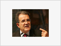 Кабинет министров Романо Проди остается у власти