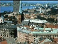 Геям и лесбиянкам не дали пройти по улицам Риги