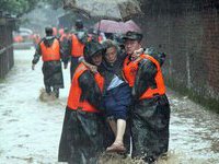 Наводнение в Китае унесло более 30 жизней