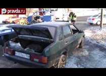 Девушки-подростки напали на полицейских