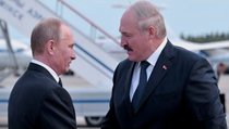 Лукашенко отказался быть "мальчиком на побегушках" у Кремля 