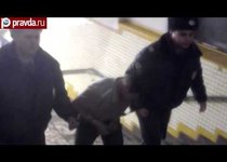 Узбек до смерти забил пассажира метро