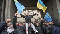 Крымских татар тянут на Украину? 